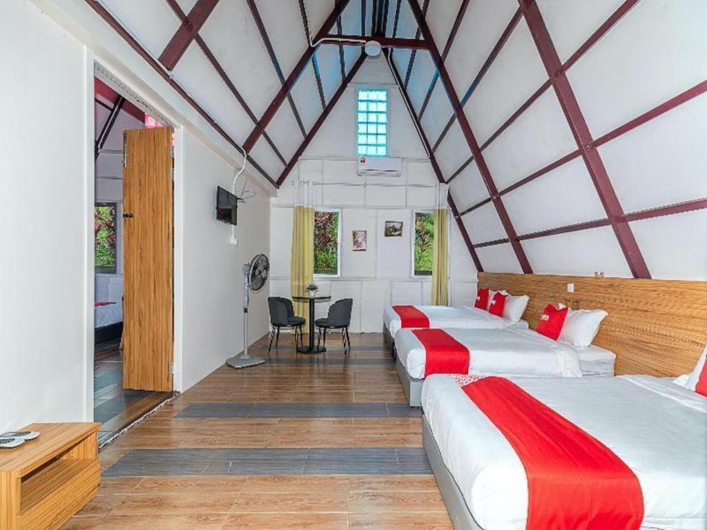 Dreamland Beach Holiday Kudat Exterior foto